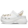 Sandały sportowe Crocs (WMNS) Clog Outdoor Classic w kolorze białym 207389-103
