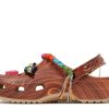 SZA x Wmns Classic Clog „Woodgrain”