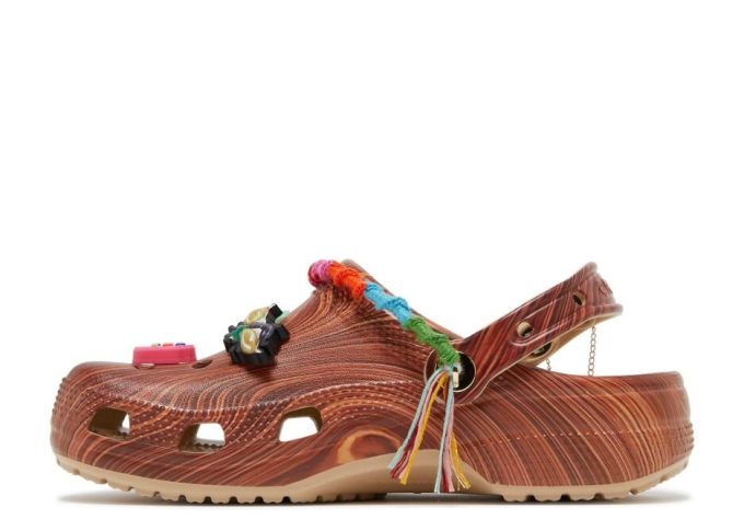 SZA x Wmns Classic Clog „Woodgrain”