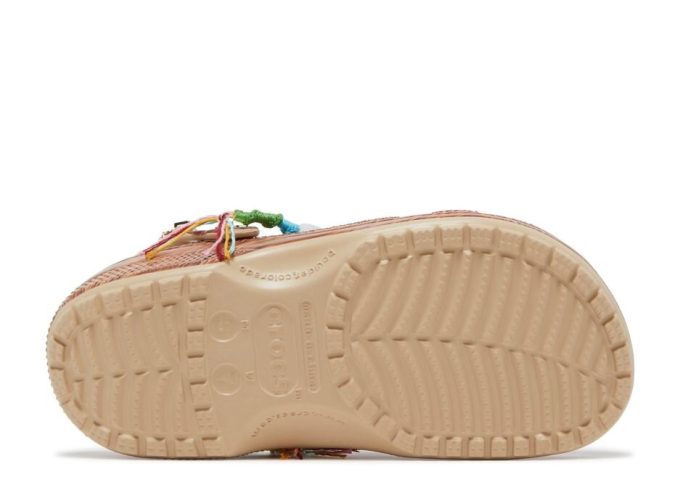 SZA x Wmns Classic Clog „Woodgrain”