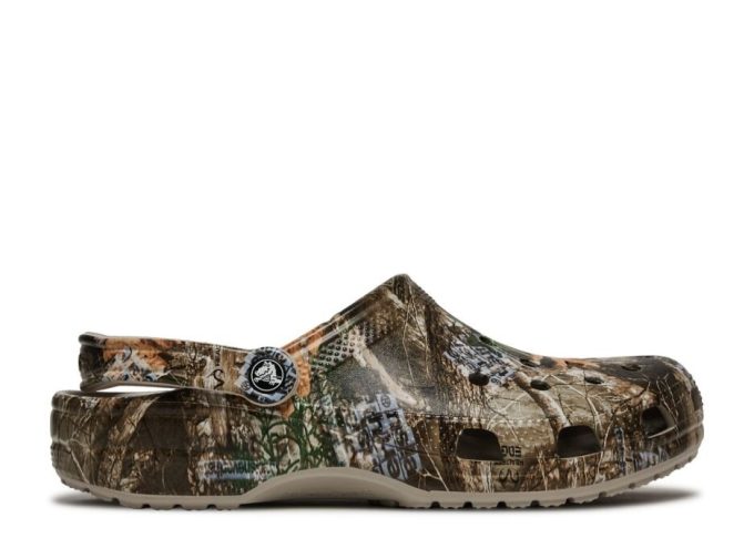 thisisneverthat x Realtree x Classic Clog „Edge Camo – Walnut”