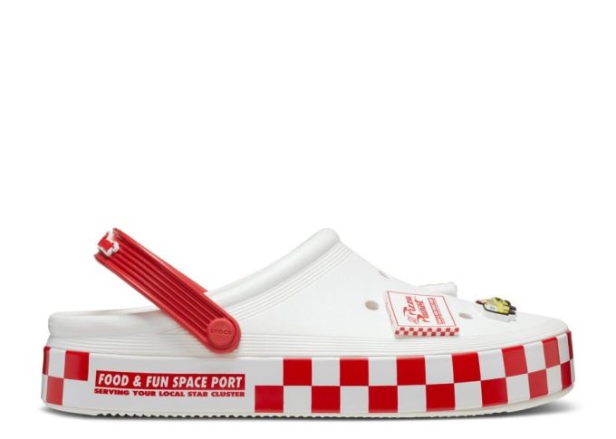 Toy Story x Poza kortem Clog „Pizza Planet”